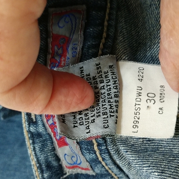 Silver Capris Size 30 - Picture 10 of 11